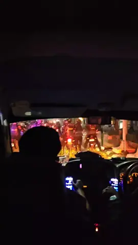 kejadian baru banget di Solo jalan Slamet Riyadi 😔 medis pun dihajar. medis loh ini, udah ada peraturannya untuk dilindungi terutama saat chaos kek gini 1. UU Nomor 36 Tahun 2014 tentang Tenaga Kesehatan yang memberikan perlindungan bagi tenaga kesehatan 2. UU Nomor 59 Tahun 1958 tentang Konvensi Jenewa yang melindungi mereka dalam situasi konflik 3. Undang-Undang No. 17 Tahun 2023 tentang Kesehatan  #surakarta24jam #medis #brimob #demo #foryou 