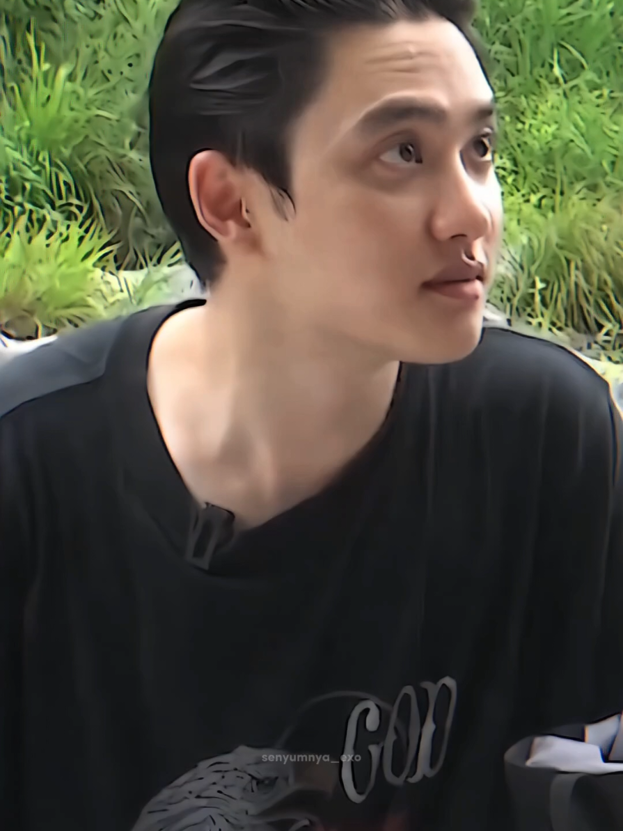 🧎 #dohkyungsoo #kyungsoo #exo 