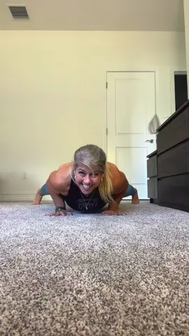 💪🏼🎶💪🏼#fitnessfun #fitnessmotivation #fitover50 #trished 