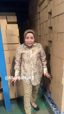 Langsung dari gudang nya nih🤩 #magicstick #magic #cemilan #cekoutsekarang #keranjangkuning 