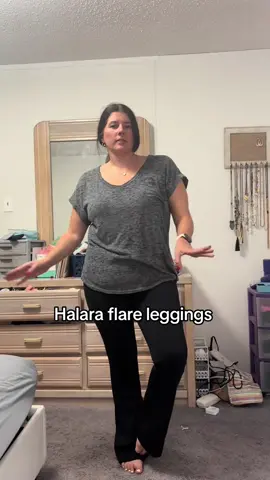 Halara flare leggings #halara #halaraleggings #flaredlegging #leggings 