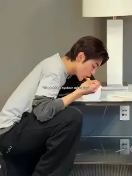 fun facts about keonho, dia ternyata gabisa makan pedes 😭🤏🏻 #CORTIS #코르티스 #KEONHO #건호 #fyp 
