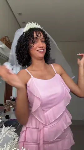 Vou casar hojeeee🥹👰🏽‍♀️🥳 #arrumesecomigo #casamento #civil #noivinha 