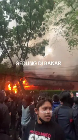 Gedung d bakar #jabar #jawabarat #dpr 