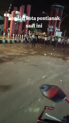 Pontianak, 29 Agustus 2025 kondisi saat ini #pontianak #pontianakviral #demoaksi #pontianakkalimantanbarat #demo 