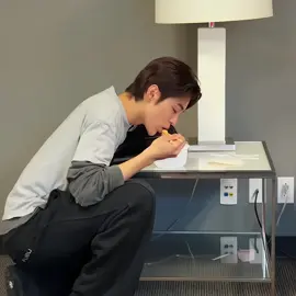 Enggk kasian, mlah lucu😭👶🤏 #KEONHO #AHNKEONHO #CORTIS #bighit #hybe 
