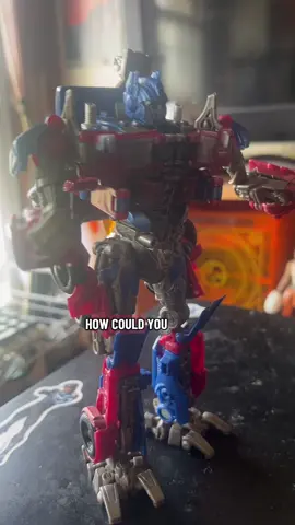 Even bumblebee couldn’t believe it! #transformers 