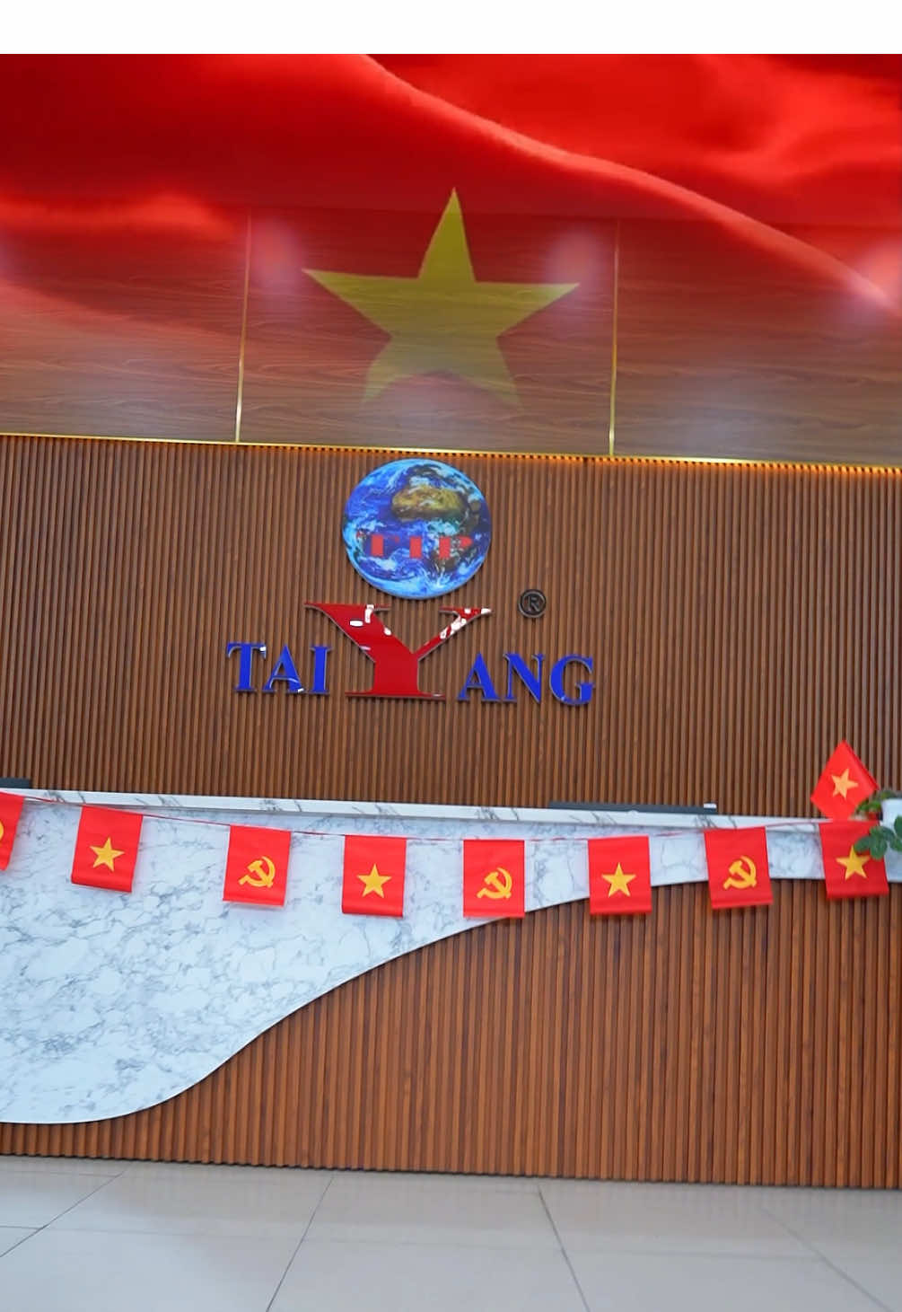 80 năm hào khí dân tộc – Nesty tự hào thương hiệu Việt, gửi gắm niềm tin và dấu ấn Việt Nam trong từng bước chân. Nesty – Vững bước trong tương lai.🇻🇳❤️🇻🇳#Nesty #ThaiDuongGroup #TeamNesty #hangvietnamchatluongcao 