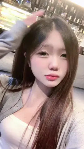 ngỡ như....