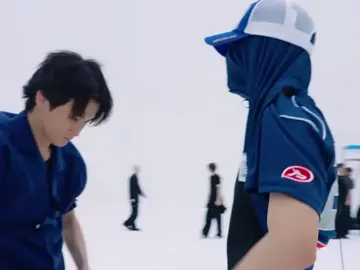 😭😭 #mark #jeno 