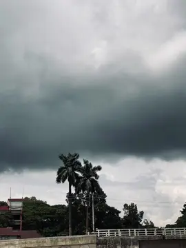 এই যে সময়টা যাচ্ছে এটা খারাপ সময় নয় ,এটাই জীবন..❤️‍🩹😊#copylinkplease💗 #viralvideo #growmyaccount✅ #foryoupage❤️❤️ #vairalvideo @TikTok Trends @TikTok 