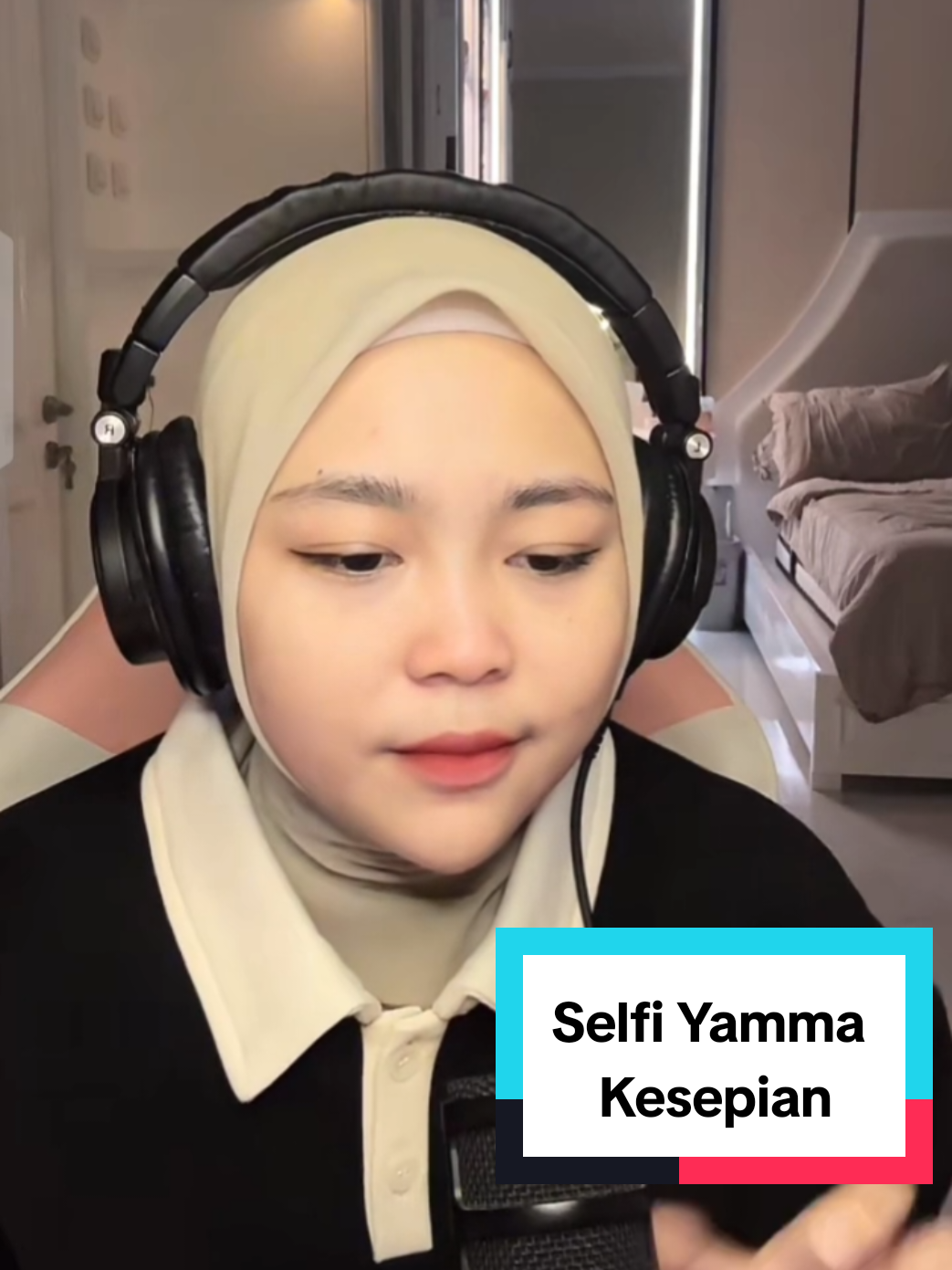 Selfi Yamma Kesepian 🥹 . . . . original song by: Ayu Soraya  . . . . . #selfi #selfiyamma #selfiyammalida #selfilida #selfiyamma07 #selfitta #dangdut #kesepian #ayusoraya #ratucengkok @Selfi Yamma 