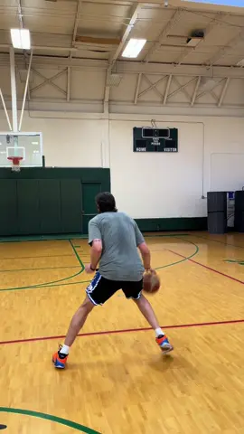 Iverson Crossover 3pt! Three in a Row! #fyp #viral #unforgivinghoops #ballhandling #footwork 
