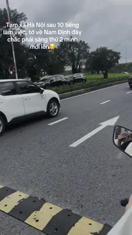 1 ngày đi làm 200km có gì vuii✌🏻