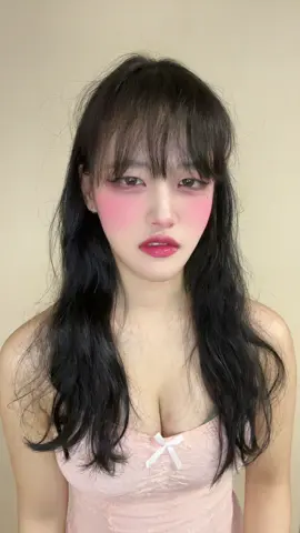 경멸하는 표정이 왜 보고싶은 거냥? 경멸냥송무