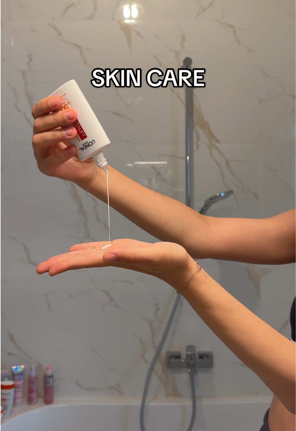 A számodra leghatékonyabb bőrápolási rutinért: Skin Genius 🔬 link: https://www.lorealparis.hu/service-detail-pages/skin-genius-detail-page?gad_source=1&gad_campaignid=22322015703&gbraid=0AAAAABwjJ4WH2qJJOQQ55OmrBwF5N76Nk&gclid=EAIaIQobChMIporJj5SwjwMVbUVBAh2wIQeREAAYASAAEgK6uvD_BwE @L’Oréal Paris #lorealparis #skingenius #skinanalysis #skincare #morningroutine
