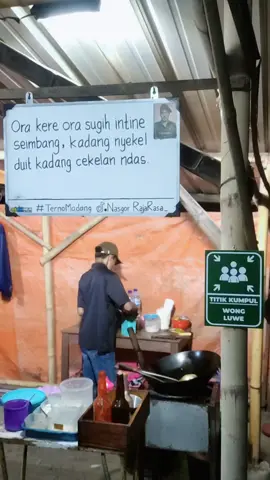 lokasi: nasgor raja rasa etan prapatan ngumpul, balong, Ponorogo. #quotes #storyjowo #jowostory #fyp #masukberanda #nasgorrajarasa #nasigorengrajarasa #ponorogo24jam #fyppppppppppppppppppppppp #rombongannyeni #sampitak 