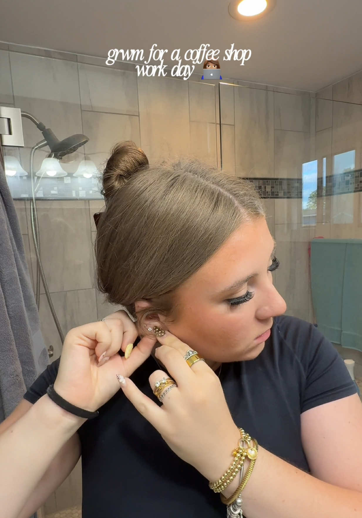 My quick before work glam 🫦 @Summer Fridays @Rare Beauty @Tower 28 Beauty @makeupforever @Saie @milkmakeup @Charlotte Tilbury @ONE SIZE BEAUTY @Batiste @ALEX AND ANI @Pandora #creatorsearchinsights #grwm #morningroutine #coffeeshop #wfh
