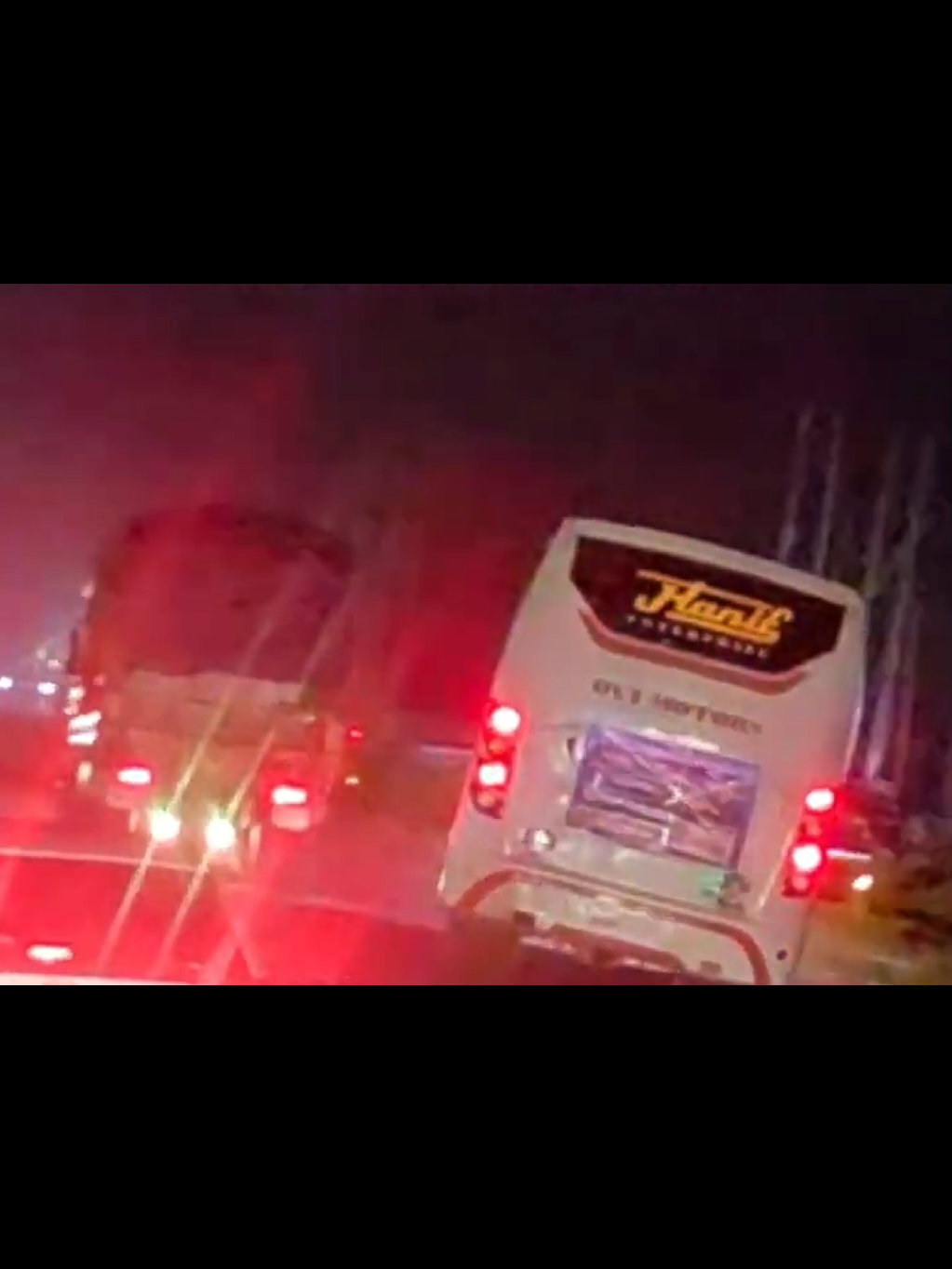 আসসালামুয়ালাইকুম 🙂  video quality 🤡  aura level 📈 +999999 #viralvideos #foryou #buslover #HighwayExplorerHasib 