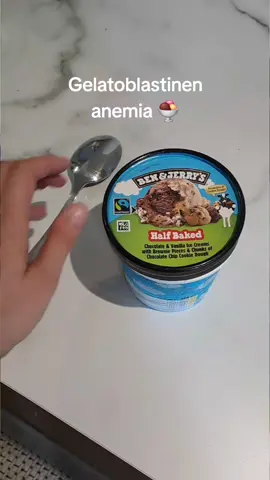 Parhaiten tähän auttaa tietty half baked 😋 #icecream #jäätelö #halfbaked #memetok #hyvääviikonloppua 
