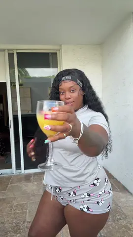 Cut mimosas 🥰 GOODMORNING🤏🏽#fyp #goodmorning 