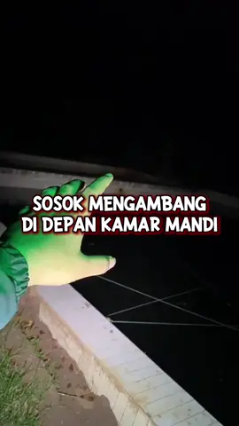 Penampakan sosok mengambang. Di kolam renang banyu urip pati#bukumisteri #fyp #horrorstory #foryou #fypage 
