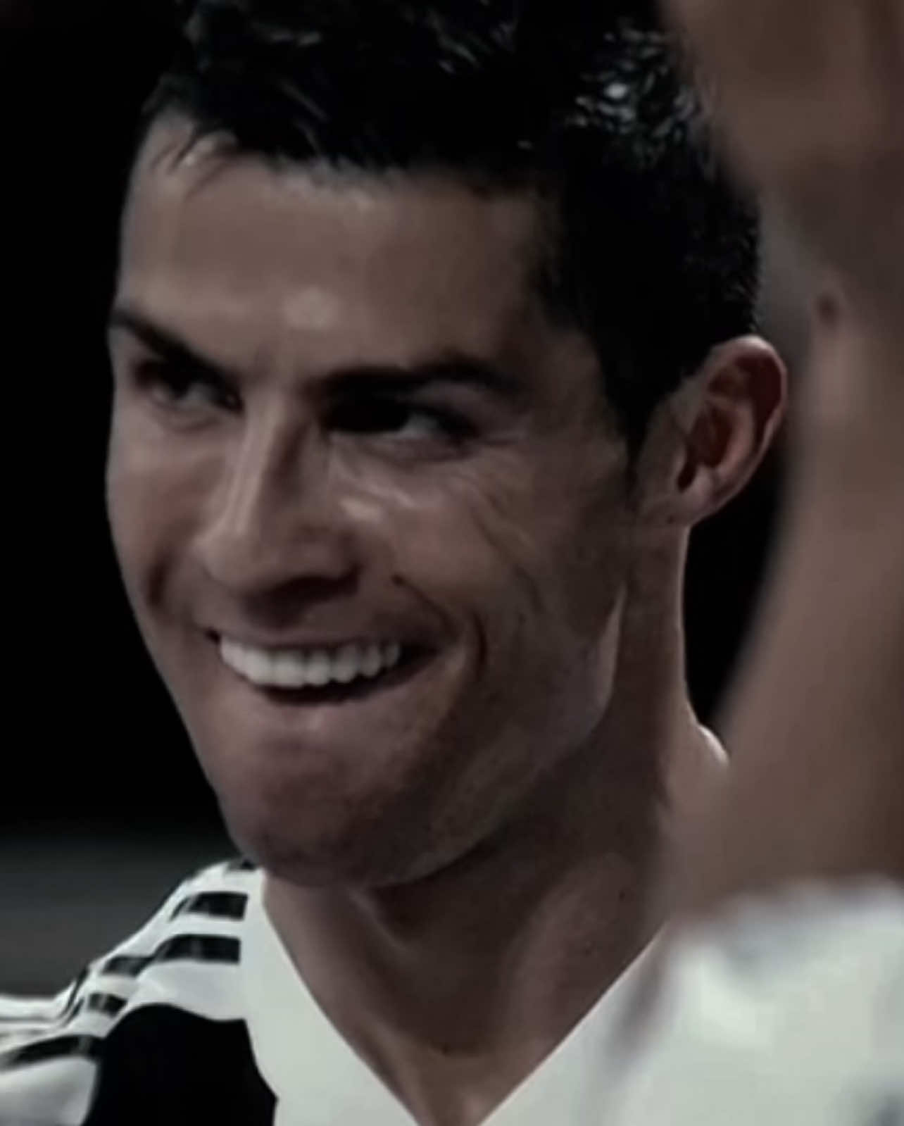 NEEDS NO INTRODUCTION #fyp #viral #cristianoronaldo #explore #foryou 