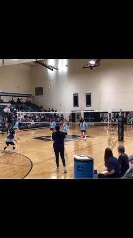 Via @keirapromise__ … #v#volleyballh#hitterv#volleyballteamr#rsr#rightside#team#opposite 