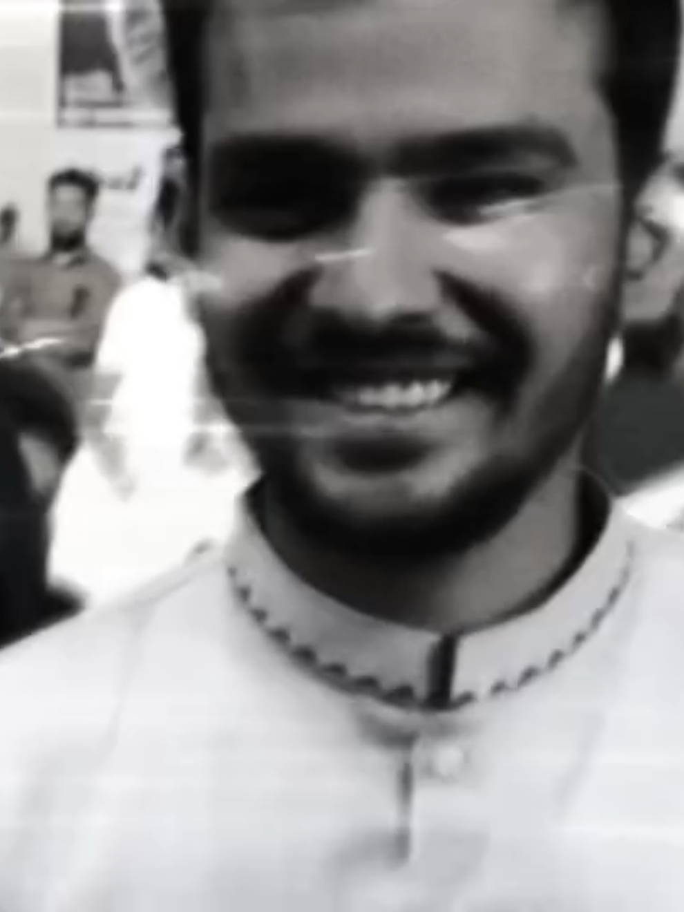 {প্রেমপত্র নাকি রাইফেল?! } পর্ব ১৫ রাত ৮ টা আসিফ হাসনাত এবং বাকের এসেছে আকিব ভাইয়ের বাড়িতে। উঠোনের ভেতর প্রবেশ করতেই দেখলো আকিব ভাই সিগারেট হাতে উঠোনে দাঁড়িয়ে আছেন। 
