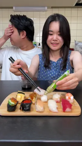 I didn't expect this🍣🤣 #challenge #couple