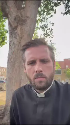 It's Father's Word Friday at St Edwards Church, Romford. Here's our very own, Father Jordan with today's reading, the parable of the mustard seed.  Have a blessed weekend everyone! 🙏🏻#yourchurch #romford #christianity #✝️ #StEdwards 