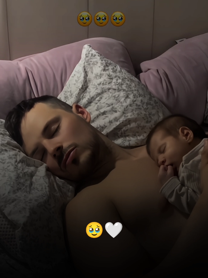 Father And Son🥺🤍🍼 #fyp #viral #viralvideo #kcdrama256 #trending 