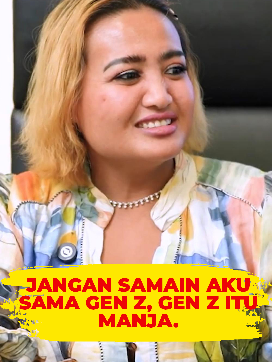 Lina Mukherjee mengatakan Jangan samain aku sama Gen Z, Gen Z itu manja dan gak akan bisa sekuat milenials. Konten lengkapnya langsung nonton di youtube channel: Lugu Production #linamukherjee#genz#milenial#videoviral #fyp