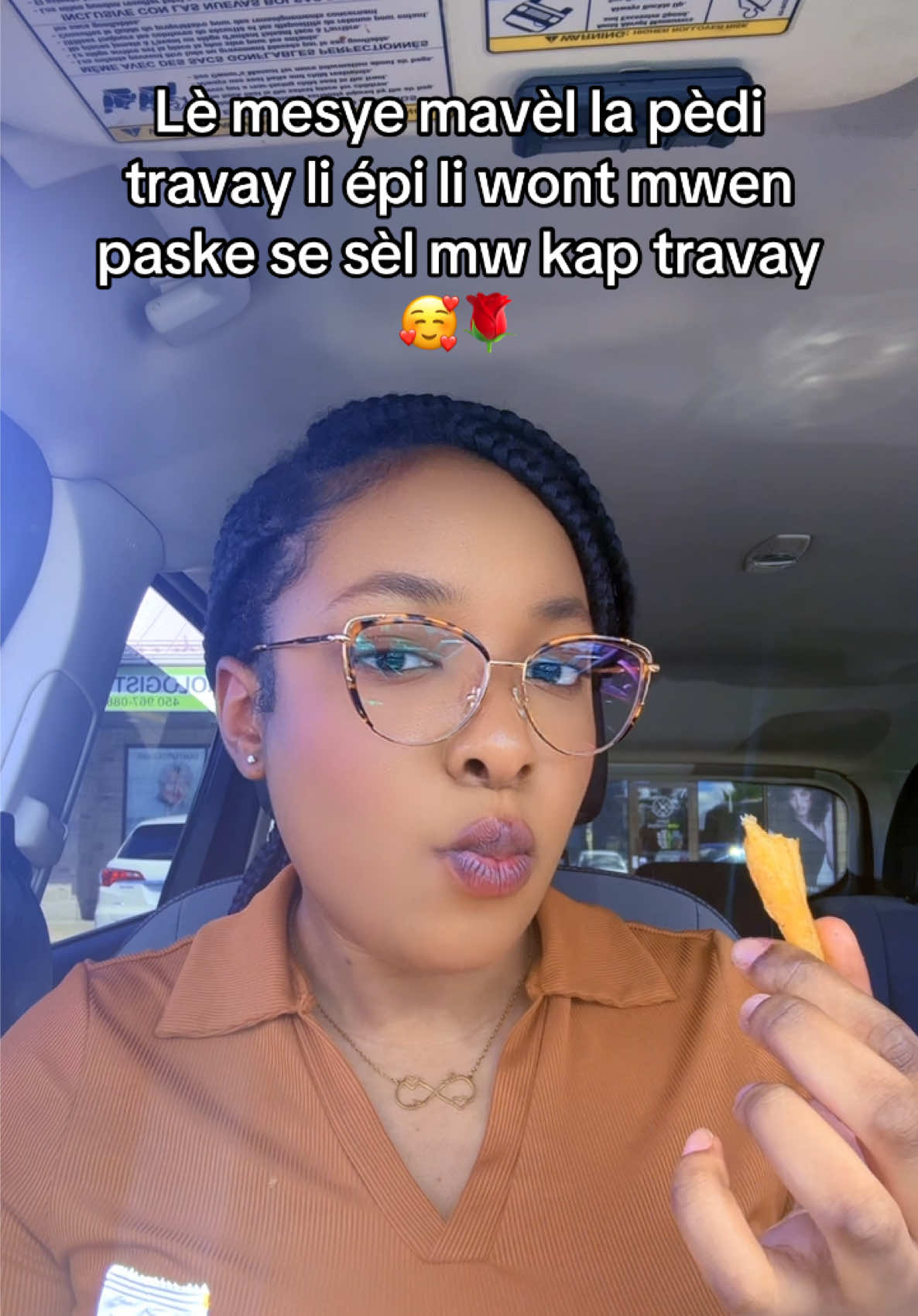 Medam parant valorize nèg nou tou lè yo vin pa gen nan men yo se pa selman nan lèl genyen pouw byen viv avel🙄 #haitiennetiktok🇭🇹🇭🇹🇭🇹🇭🇹😍😍😍😍 #viraltiktok #jineandlex #bejinedsl #pourtoi @T̸h̸e̸ F̸a̸m̸o̸u̸s̸ 🦅 @Jine and Lex 💍 @Faroo enterprises 💆‍♀️📉 