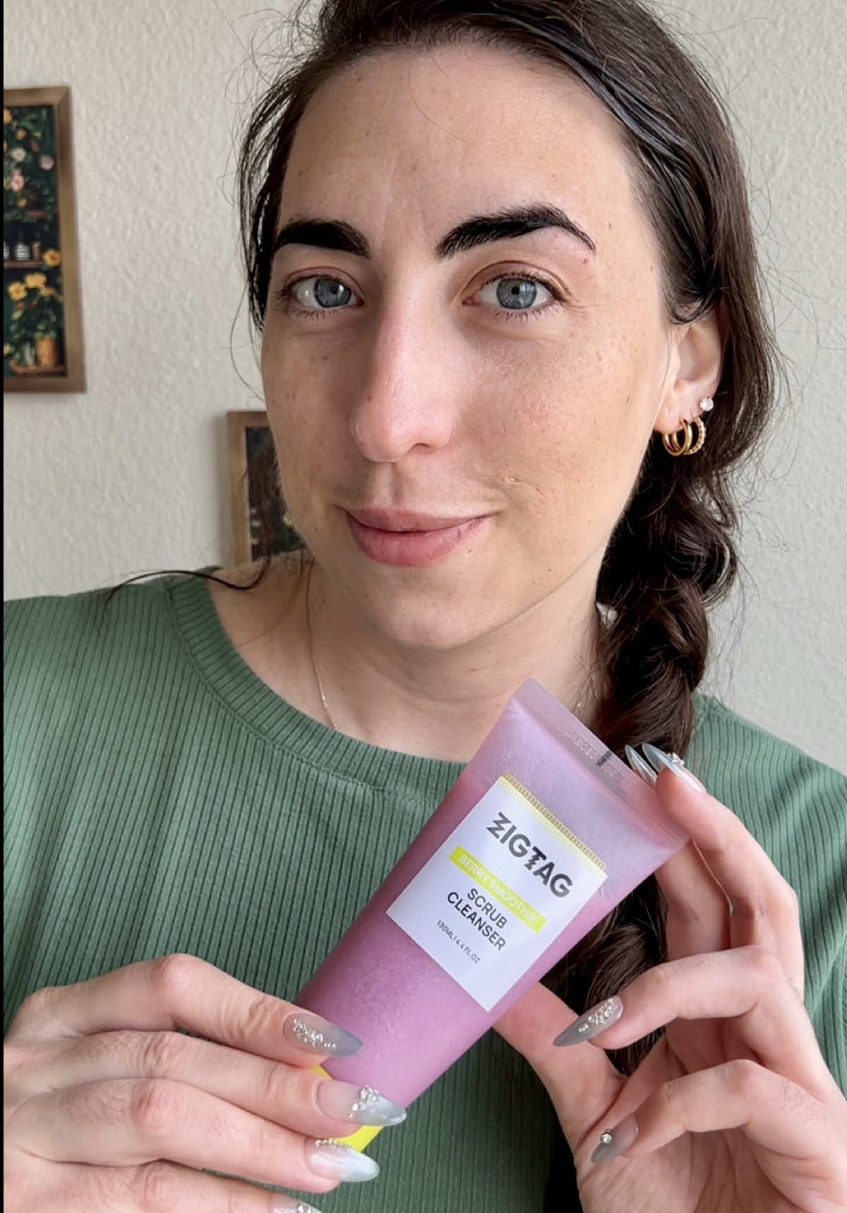 The @zigtag Berry Smoothie Scrub Cleanser is now available on Olive Young Global 🌍✨ This 3-in-1 cleanser, mask + scrub gently exfoliates with konjac beads, removes sunscreen & makeup, and leaves skin soft, hydrated, and smooth 💖 📍Shop now at Olive Young Global and bring a little joy to your skincare routine! #zigtag #scrubcleanser #cleanser #smoothiecleanser #oliveyoungglobal gifted