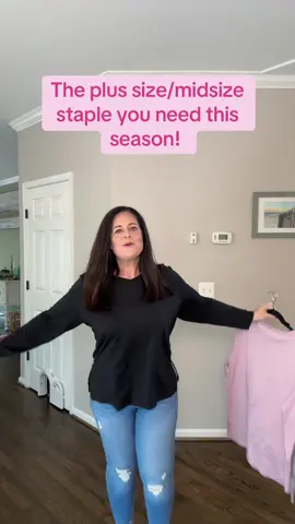 This shirt comes in a three pack and you’ll be wanting to wear it on. Repeat all fall in winter. Perfect for plus size and midsize girls. #+Size #Midsize #PlusSizeOOTD #MidsizeOOTD #plusSizeTop 