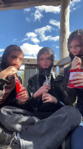 Bloodaholics #tvd #thevampirediaries #fyp #viral #damon 
