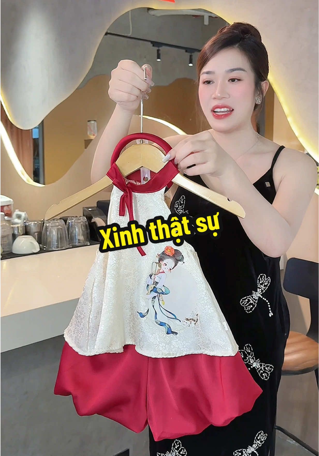 [TẶNG KÈM BỜM] Bộ Yếm Trung Thu Cho Bé Gái Chất Vải Gấm #thoitrangtreem #huongomachi1 