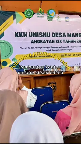 📌 Program Kolaborasi KKN: Pelatihan Promosi Produk melalui Pembuatan Konten Sosial Media Mahasiswa KKN memberikan pelatihan bagaimana cara memanfaatkan sosial media sebagai media promosi yang efektif, mulai dari pengenalan strategi digital marketing, pembuatan konten, hingga cara menarik perhatian audiens. Dengan langkah kecil ini, UMKM diharapkan mampu tumbuh dan berkembang di tengah persaingan digital yang semakin ketat. @LPPM UNISNU JEPARA @kkn.unisnujepara  #kkn #kkn2025 #fyp #fyppppppppppppppppppppppp 