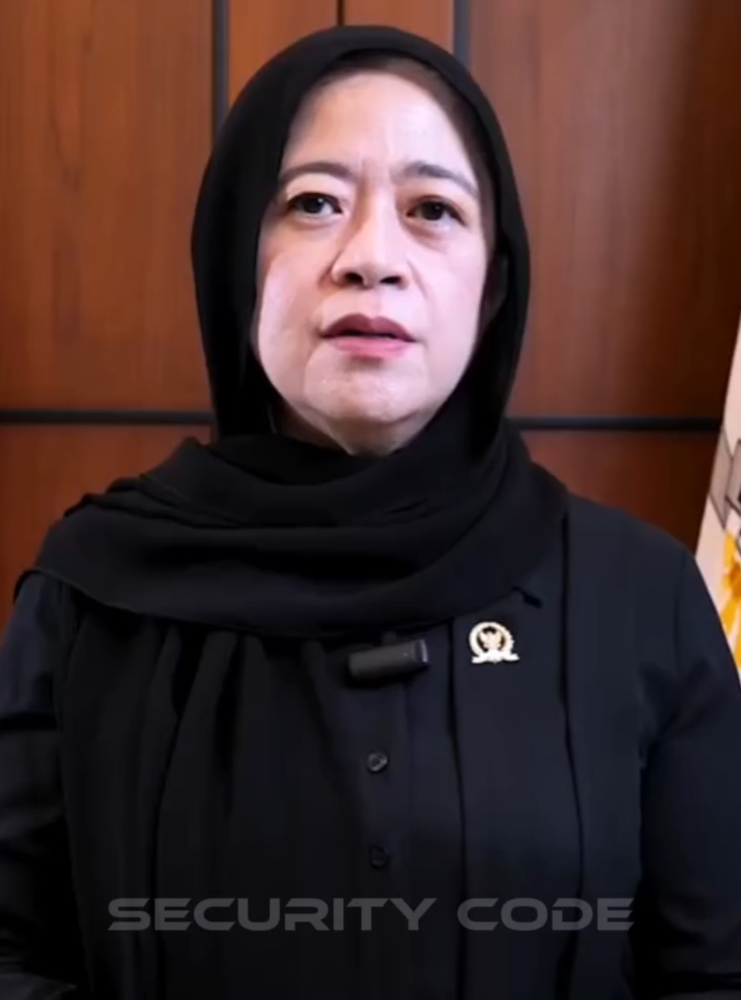 KETUA DPR RI YANG TERHORMAT IBU PUAN MAHARANI. SEMOGA SETELAH SELESAI PENGAMBILAN VIDEO INI TIDAK LUPA DENGAN TEKS YANG PANJANG YANG BARUSAN IBU BACA YAA... DAN SEMOGA WAJAH SEDIH IBU SETELAH PENGAMBILAN VIDEO INI BENAR2 WAJAH KESEDIHAN DARI LUBUK HATI YANG PALING DALAM. TERIMAKASIH IBU KETUA DPR RI. #ketuadprri #puanmaharani #driverojol #affankurniawan #ojolviral 