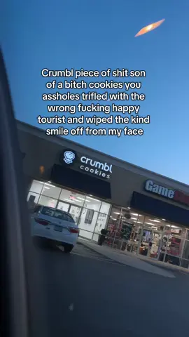 Oreo cookie from Crumbl 
