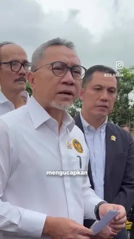 Sungguh kami berduka sangat mendalam atas wafatnya alm Affan Kurniawan Kami meminta agar peristiwa ini diproses seadil adilnya  #menkopangan  #affankurniawan  #gojek  #turutberdukacita  #brimob  #zulhas 