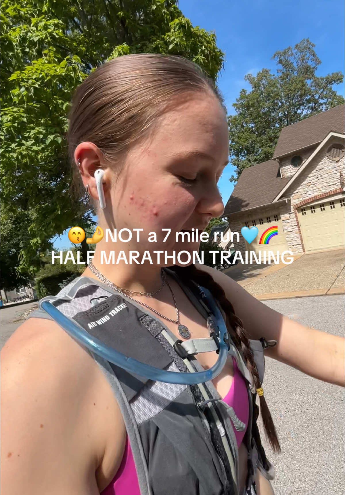gonna get back on the ball sooner or later, but it’s my birthday weekend so I’m not too worried about it 😙🤌 #runvlog #Running #runner #runvlogs #runtok #longrun #longrunvlog 