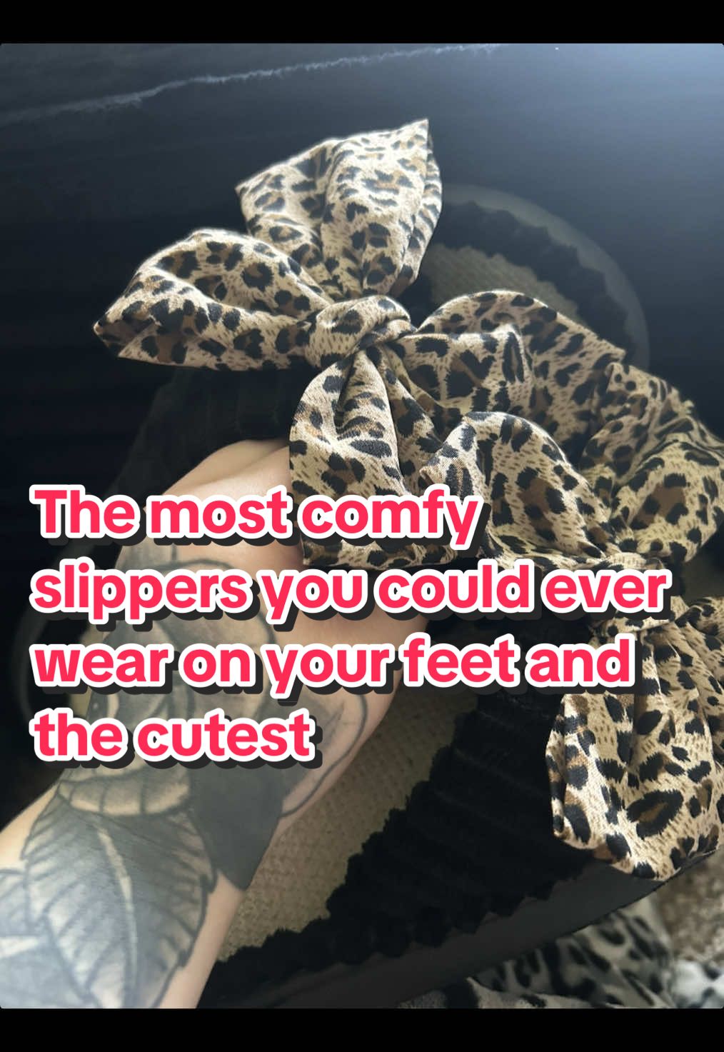 The most comfortable slippers I’ve had on my feet ever 😍 and cute #slippers #houseslippers #comfortableslippers #comfy #cozy 