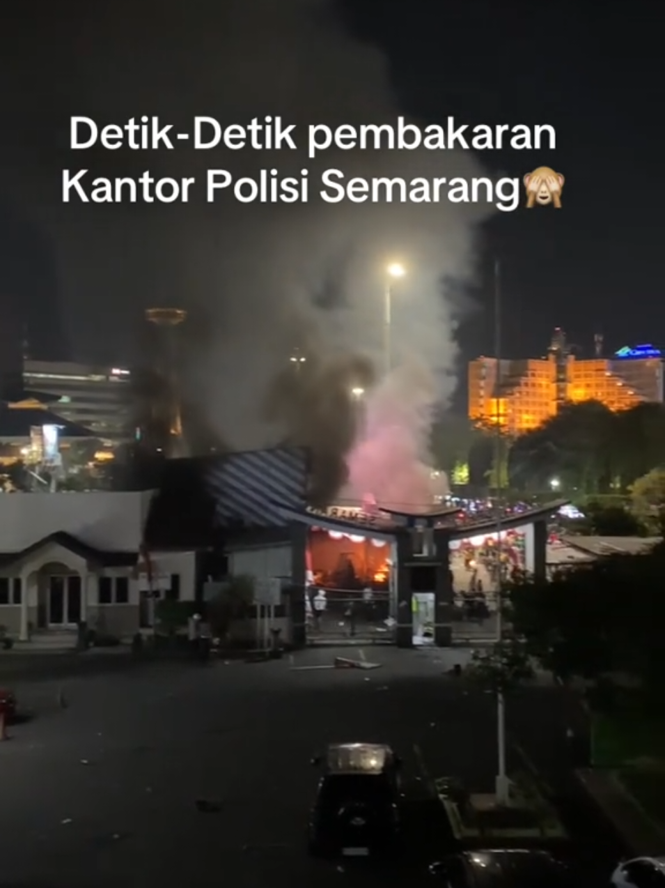 Demo ricuh malam ini di kota Semarang #demosemaranghariini  #demosemarang 