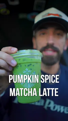 Pumpkin Spice Matcha Latte 🍵🎃 ~~~~~Approximate Macros~~~~~ Protein: 2g/ Carbs: 14g/ Fat 4g SUGAR: 14g Caffeine: 65mg  ‼️100 Calories‼️ • Matcha has been the drink of 2025 and now that it’s pumpkin season I bet you were gonna see a lot more pumpkin matcha combos coming out. • ✅HOW TO ORDER✅ • 1️⃣Ask for a GRANDE Iced Matcha Latte 2️⃣Ask for NO classic syrup 3️⃣Ask to SUB for almond milk 4️⃣Ask for ONE pump pf pumpkin 5️⃣Get 2 packets of zero calorie sweetener(any kind you want) 6️⃣Ask for EXTRA pumpkin spice powder • I thought this drink was really good, 8/10 in my books. The pumpkin and matcha do pair nicely together. Try it and let me know what you think! -Alex ☕️ - - - #starbucks #coffee #matcha #greentea #pumpkin  