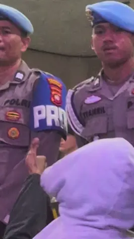 mantap pak syahril🤣 #demodpr #polisi #ojol 