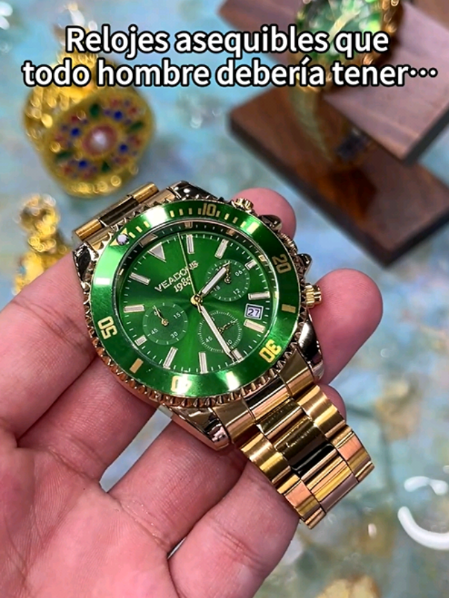 Guys, today I have to recommend a super cool men's watch to you. It will make your charm as a male god explode instantly.#watch  #man  #fashiontok  #shopvideocarnival  #																																																																																																																																																																																																																																																															