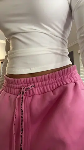 the quality of these sweats are soo good