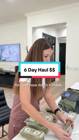Find the ✨Link✨ in my bio to learn how to have your OWN laundromat! #business #money #laundromat #SmallBusiness #rn 